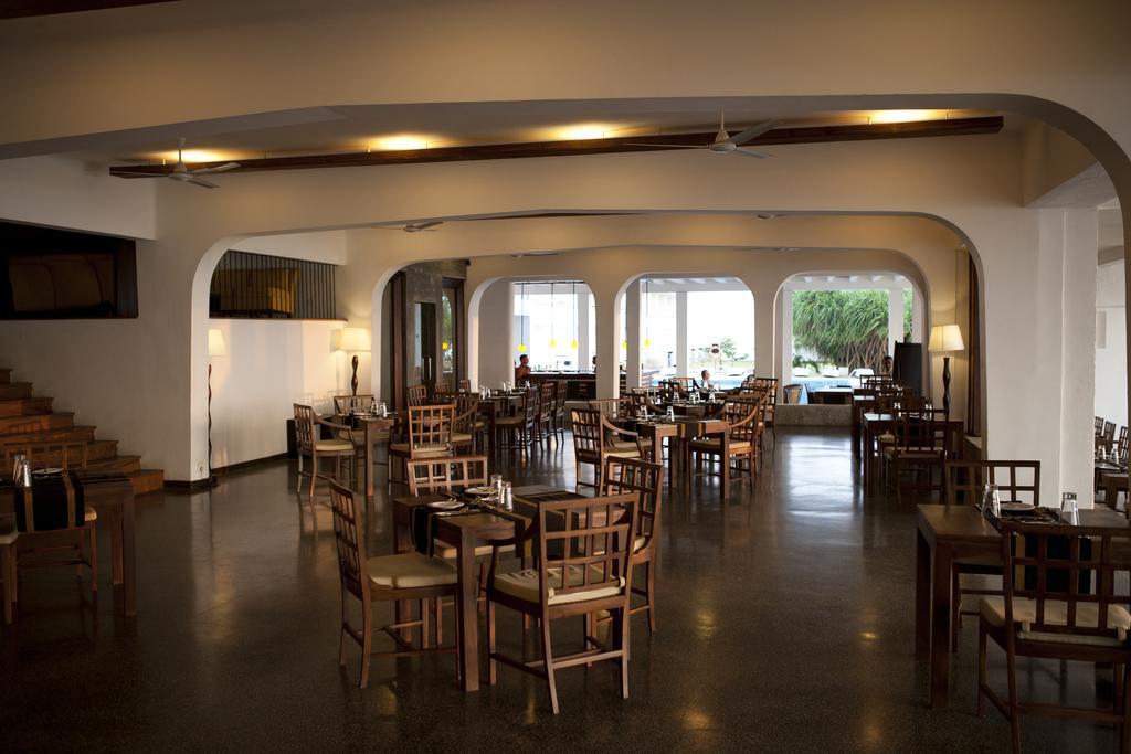 Jetwing Sea Hotel Negombo Ngoại thất bức ảnh
